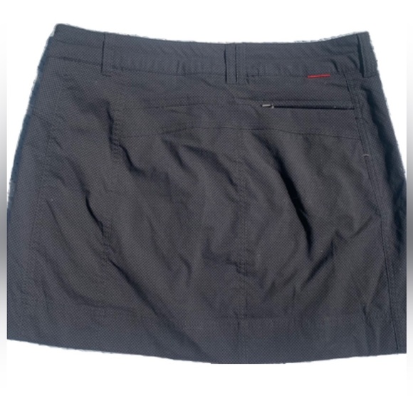 Black/gray Roxy skirt - Picture 2 of 2